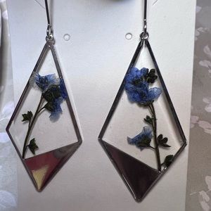 Orient Pearl Artisan Earrings